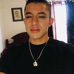 Meet your Posher, Javier